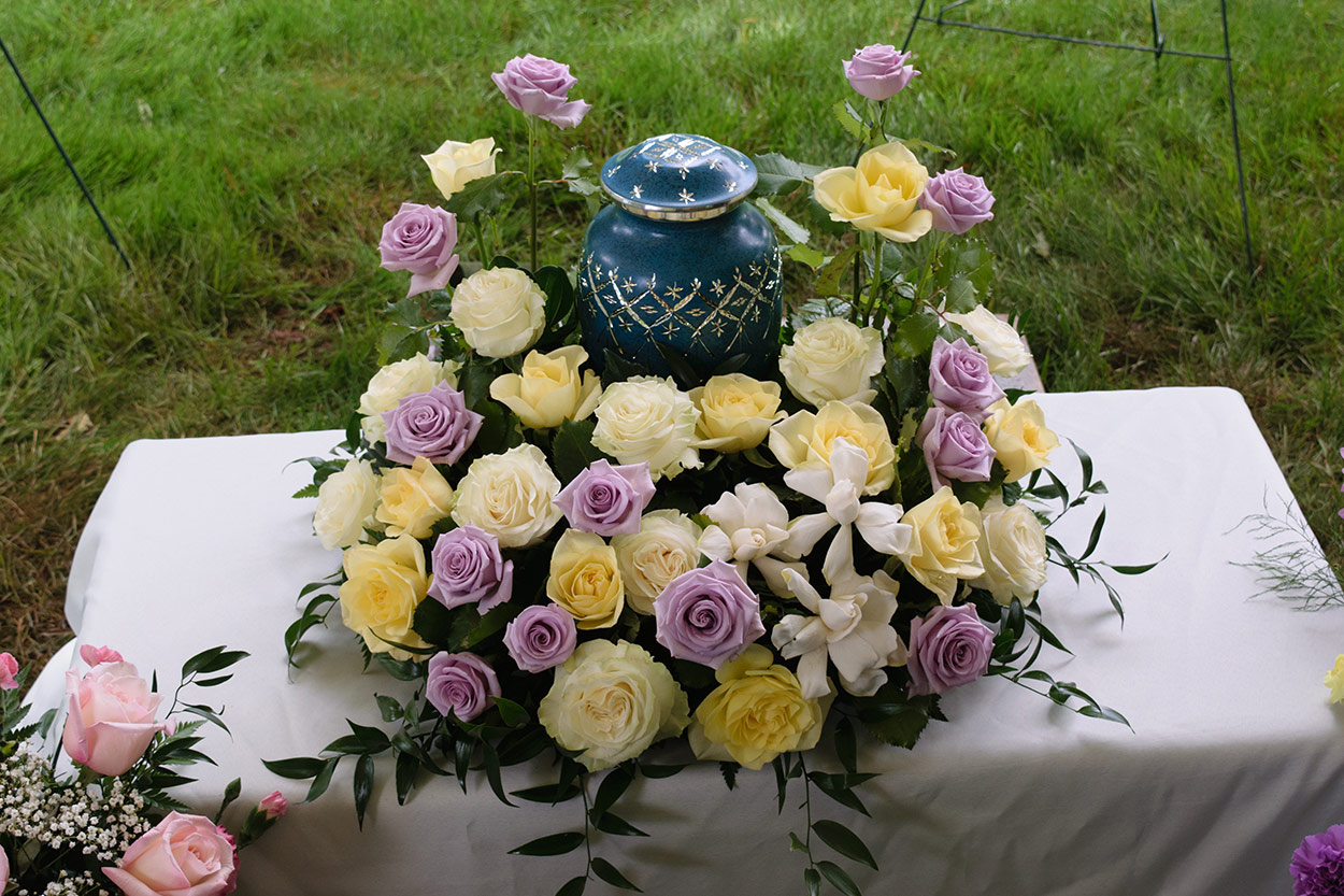 Configurateur monument 40, Configurateur monument 64, Configurateur monument Cambo les Bains, Création de monuments 40, Création de monuments 64, Création de monuments Cambo les Bains, Entretien rénovation monuments 40, Entretien rénovation monuments 64, Entretien rénovation monuments Cambo les Bains, Fleurs funéraire 40, Fleurs funéraire 64, Fleurs funéraire Cambo les Bains, Marbrerie 40, Marbrerie 64, Marbrerie Cambo les Bains, Plaques funéraire 40, Plaques funéraire 64, Plaques funéraire Cambo les Bains